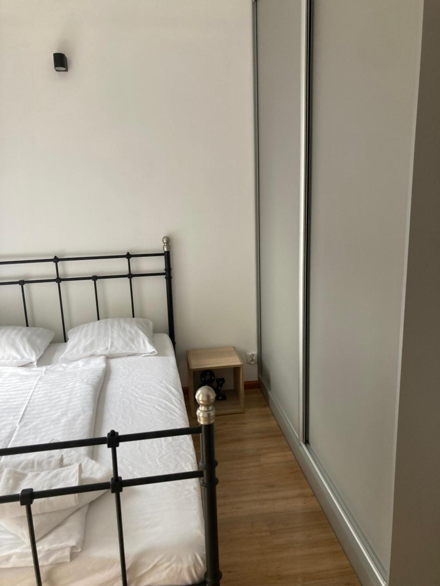 A4 Luxury Apartment Вроцлав Экстерьер фото
